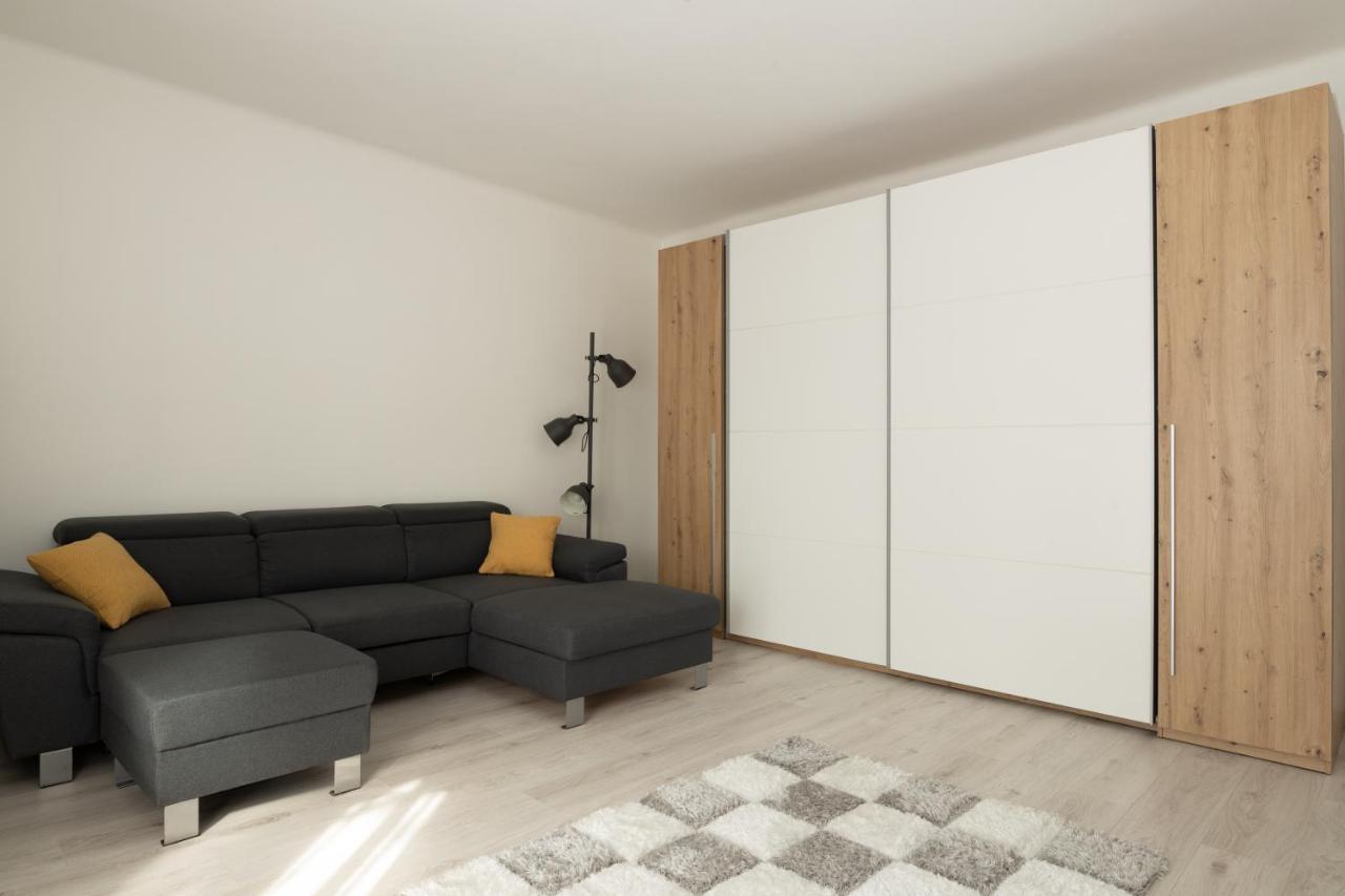 Apartmán Smart Square With Free Parking Debrecín Exteriér fotografie