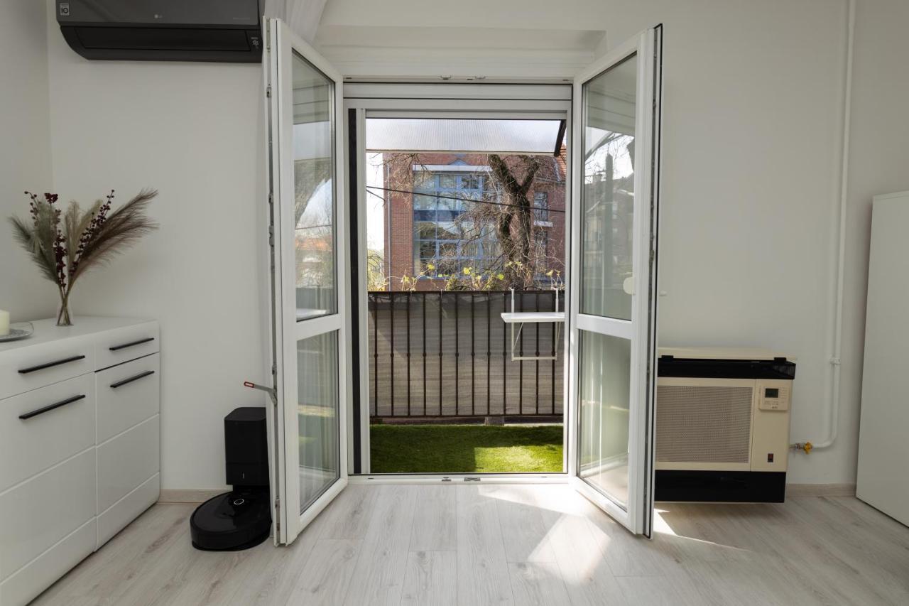 Apartmán Smart Square With Free Parking Debrecín Exteriér fotografie