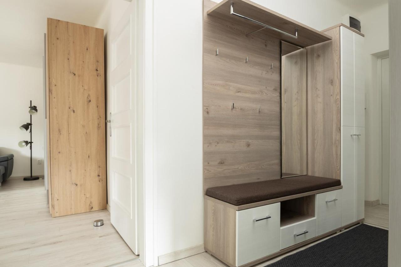 Apartmán Smart Square With Free Parking Debrecín Exteriér fotografie